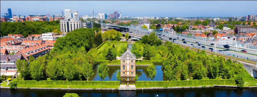 Het logo van de blad Up